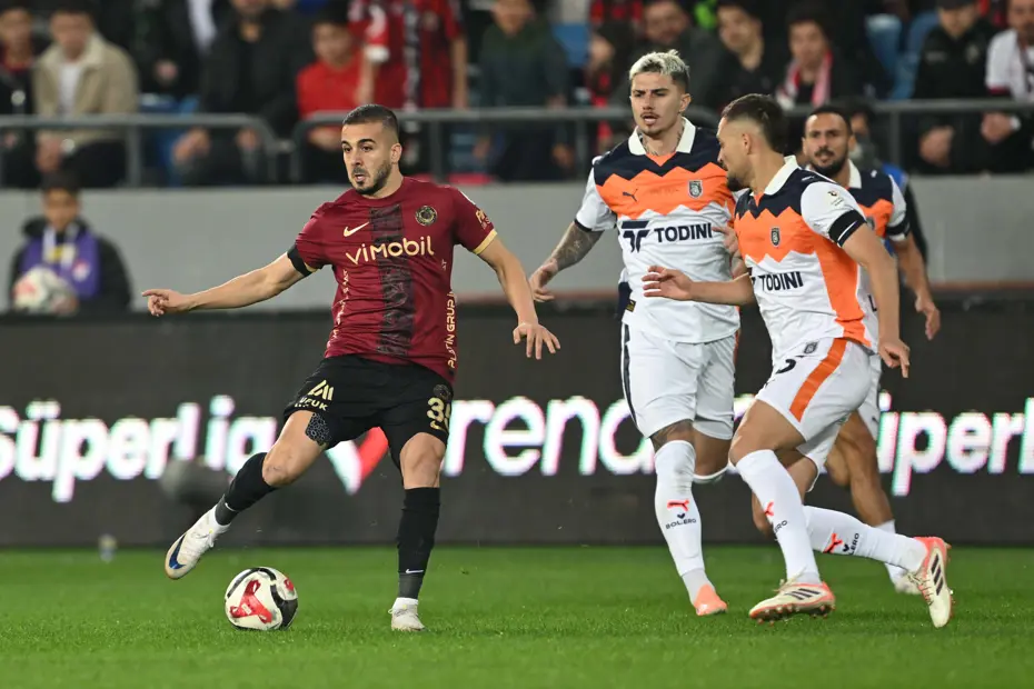 Başakşehir'den Gençlerbirliği maçı sonrası hakem tepkisi