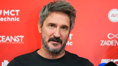 Gianmarco Pozzecco'dan baskı itirafı: "Her şeyi kazanmak istiyorum" Gianmarco Pozzecco'dan baskı itirafı: "Her şeyi kazanmak istiyorum"