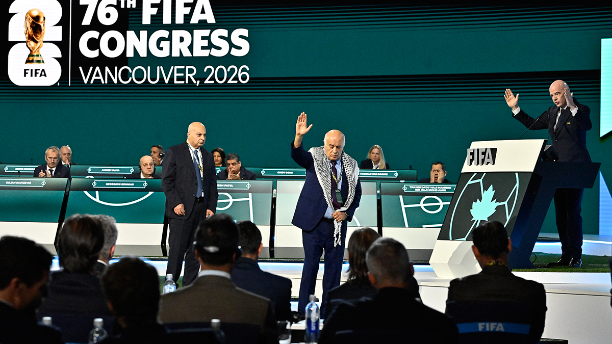 FIFA'nın toplantısında Filistin'den İsrail temsilcisine tarihi rest! Herkes bu görüntüyü konuşuyor