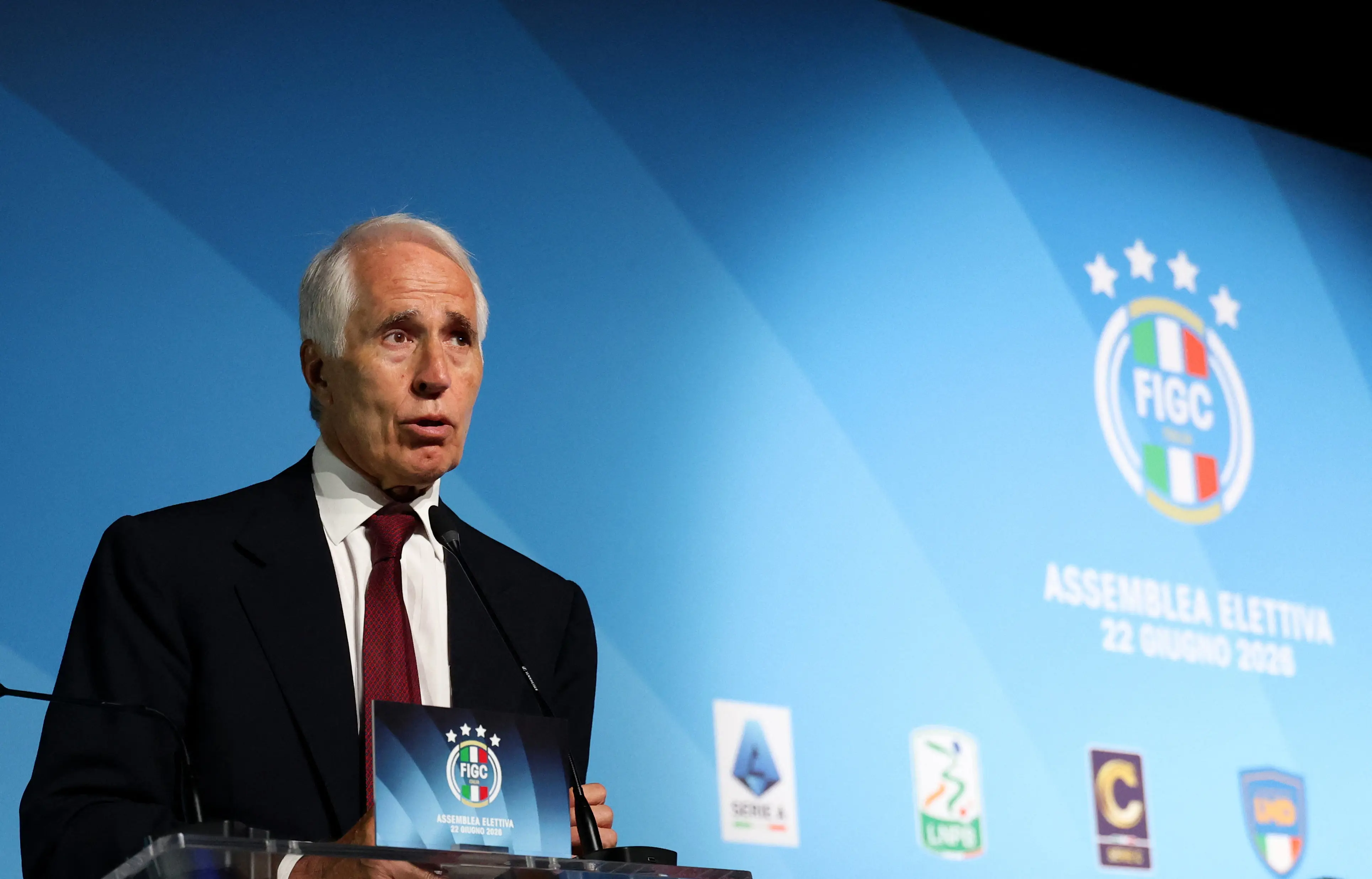 İtalya Futbol Federasyonu'nun yeni başkanı belli oldu