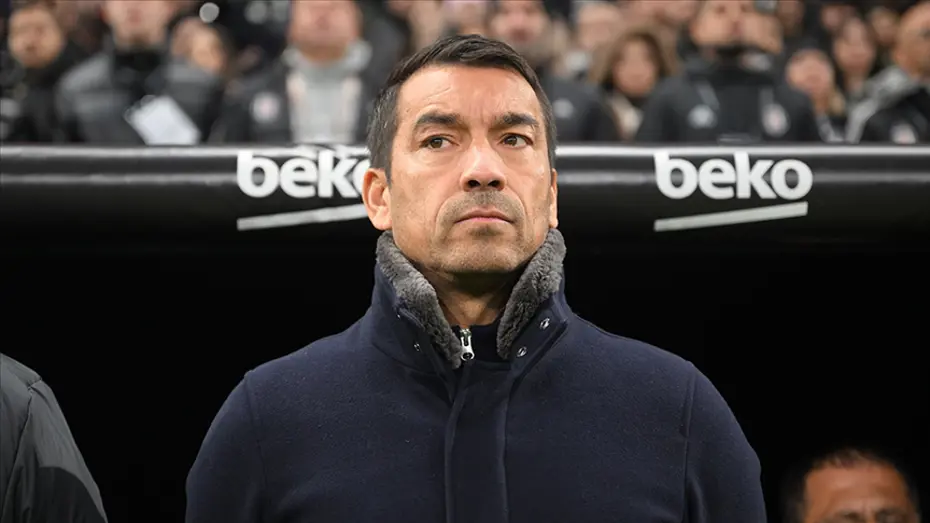 Giovanni van Bronckhorst dünya devine imzayı attı - 4