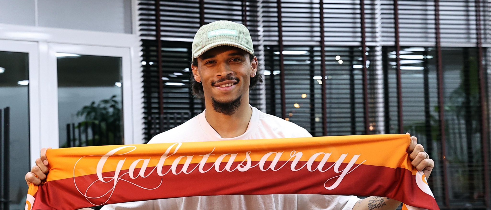 Leroy Sane resmen Galatasaray'da: Transfer detayları açıklandı - 2