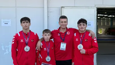 Milli güreşçiler, Avrupa 15 Yaş Altı Şampiyonası'nda 3 madalya daha kazandı
