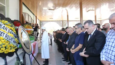 Hatayspor'un eski başkanı Mehmet Şaşmaz, son yolculuğuna uğurlandı