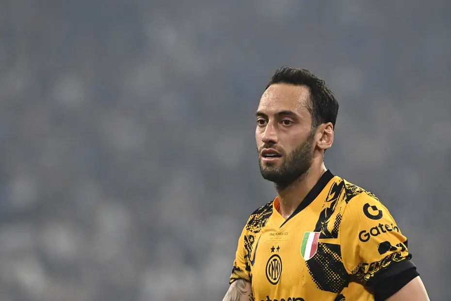 Son karar Hakan Çalhanoğlu'nda: Inter bonservisi belirledi - 2