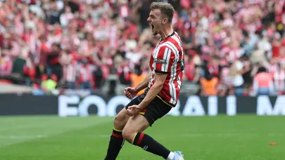 Trabzonspor'un Harrison Burrows teklifi ortaya çıktı: Hocasından transfere dair resmi açıklama geldi