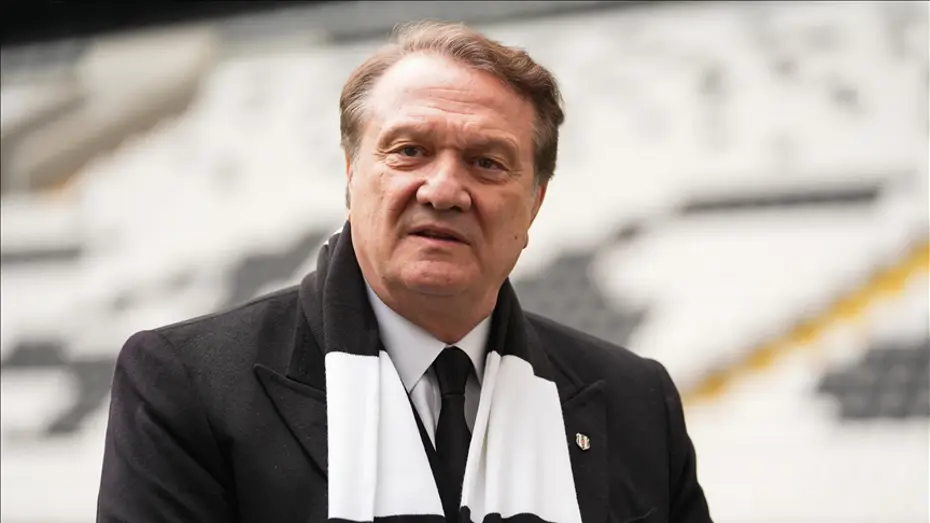 Beşiktaş'ta Hasan Arat dönemi ibra edilmedi - 3 Beşiktaş'ta Hasan Arat dönemi ibra edilmedi - 3