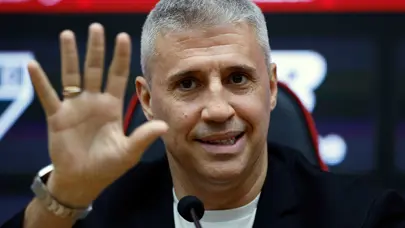 Hernan Crespo'yu apar topar gönderdiler! Yerine gelecek ismi de duyurdular