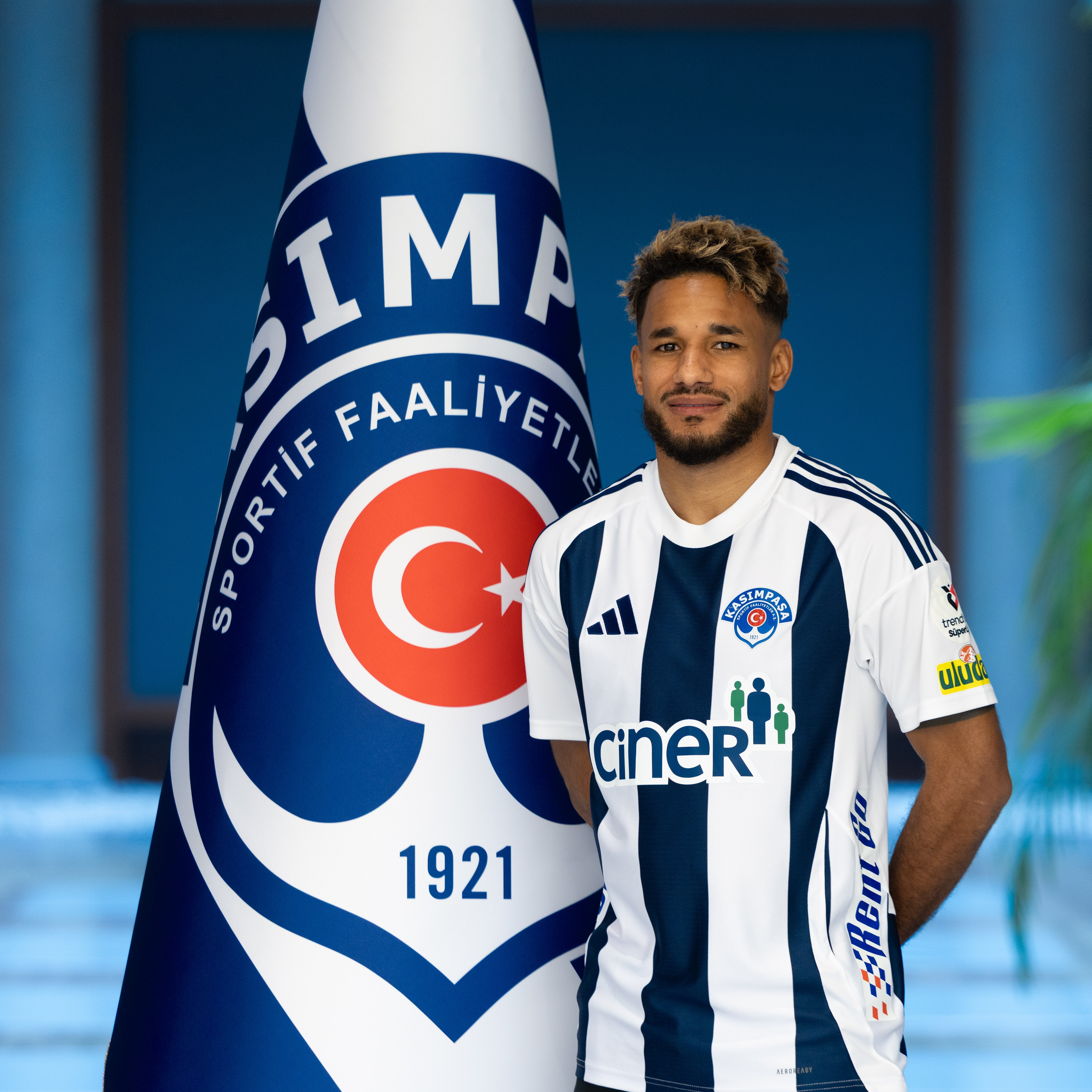 Kasımpaşa'ya tecrübeli kanat