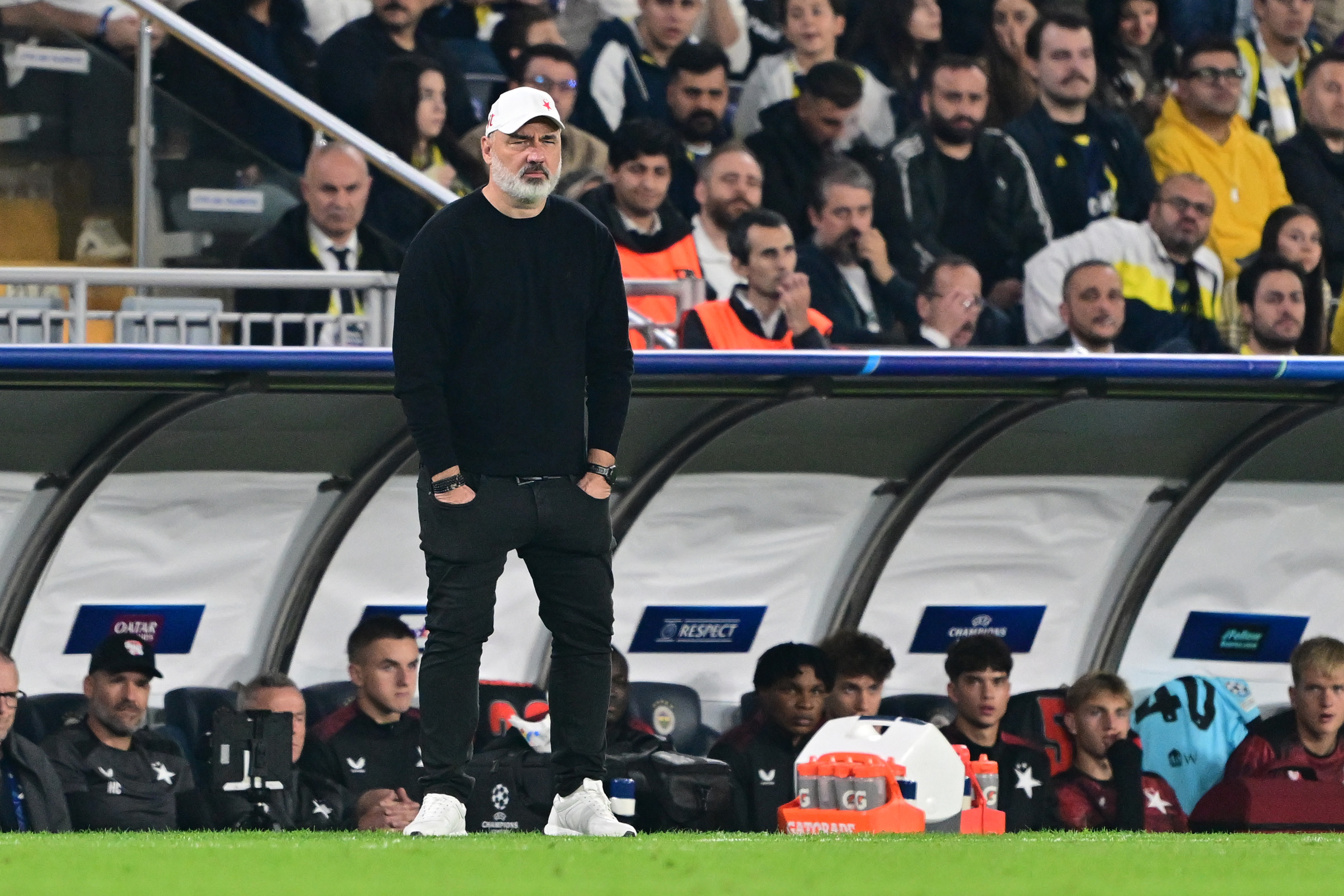 Slavia Prag cephesinde puan sevinci: