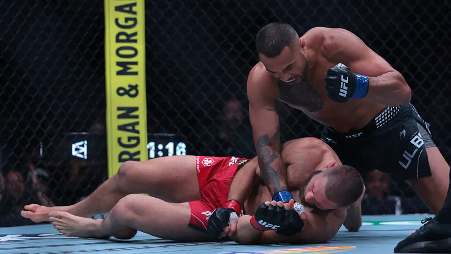 UFC 327 | Prochazka - Carlos Ulberg maçında dramatik nakavt! Sakatlanan rakibine acıdı, hayatının dersini aldı - 3 UFC 327 | Prochazka - Carlos Ulberg maçında dramatik nakavt! Sakatlanan rakibine acıdı, hayatının dersini aldı - 3