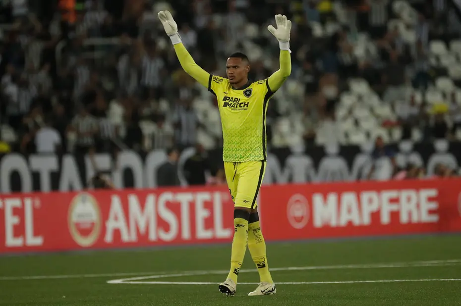 Ederson'un yerine kadroya çağrıldı, dolandırıldığını zannetti - 4 Ederson'un yerine kadroya çağrıldı, dolandırıldığını zannetti - 4