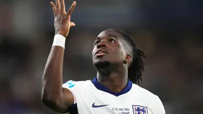 Fenerbahçe ve Beşiktaş'ın gündemindeydi: Jonathan Rowe için hocası De Zerbi'den flaş transfer sözleri