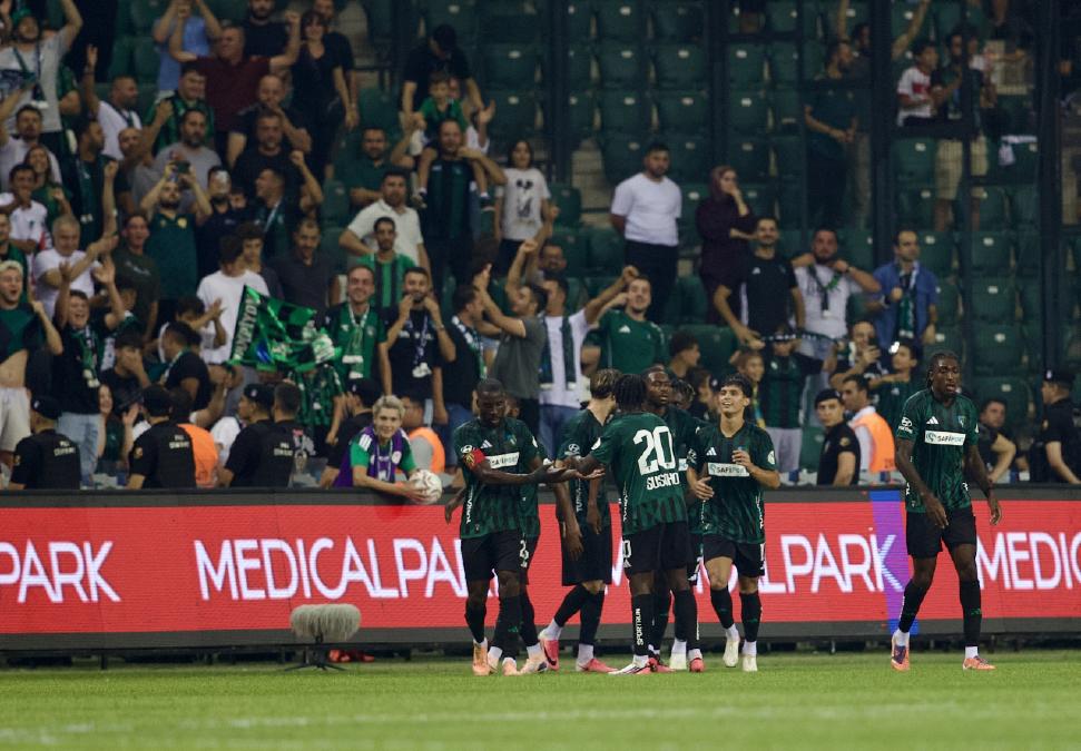 Kocaelispor ilk 3 puanını evinde aldı