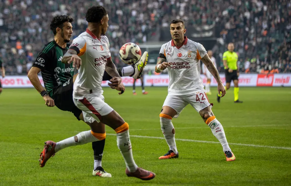 Nihat Kahveci "Hataydı" diyerek Galatasaray'a maç kaybettiren tercihi açıkladı - 4