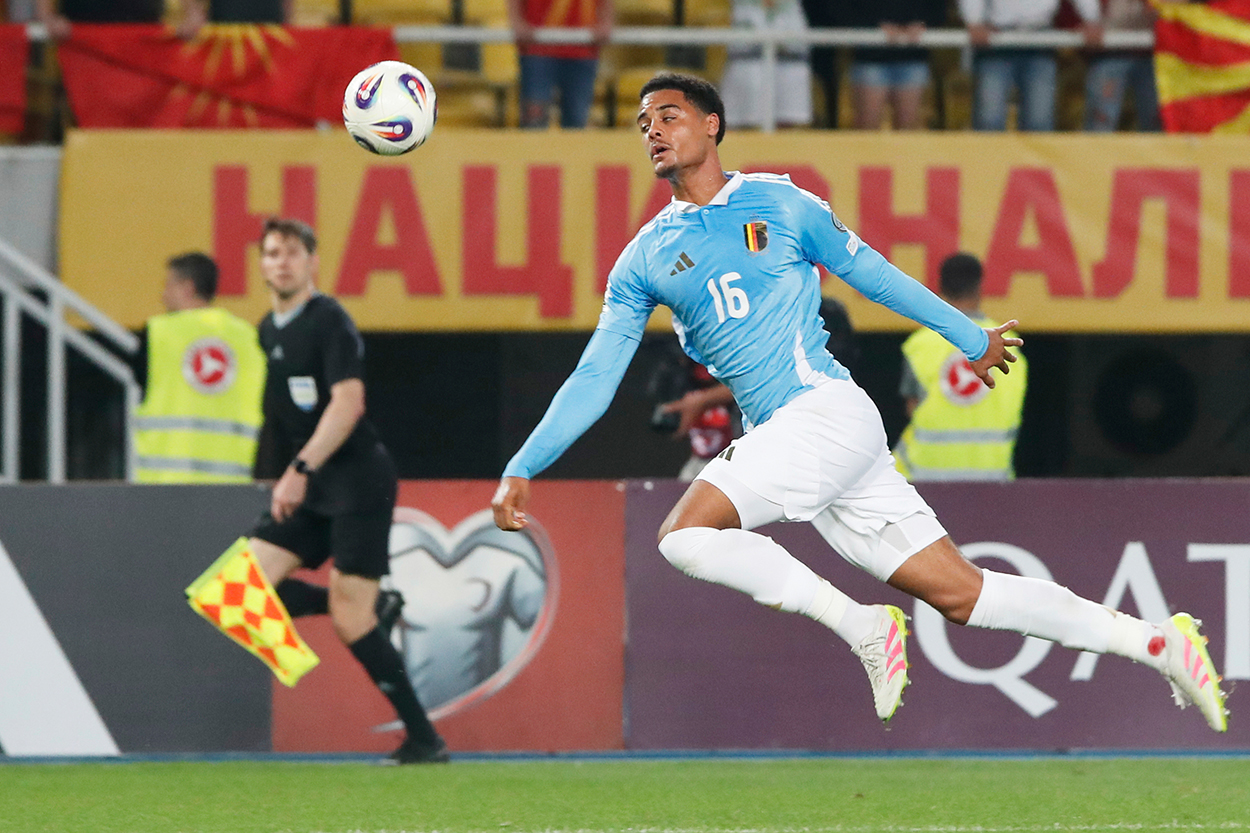 Milan'dan 20 milyon euroluk stoper transferi