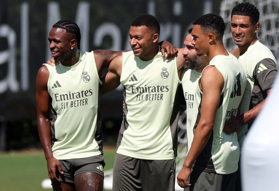 Real Madrid'den Mbappe açıklaması: Hastaneye kaldırıldı - 1