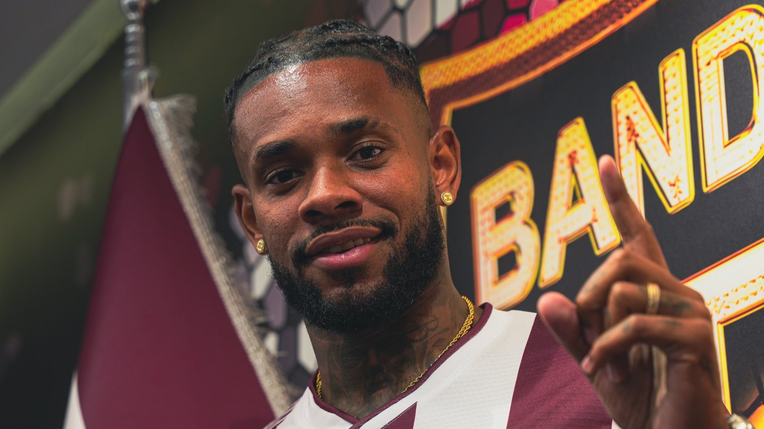 Bandırmaspor, Leandro Bacuna'yı transfer etti