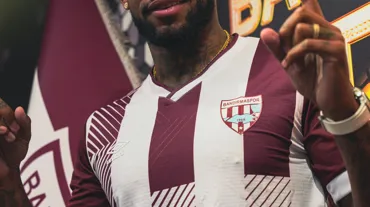 Bandırmaspor, Leandro Bacuna'yı transfer etti