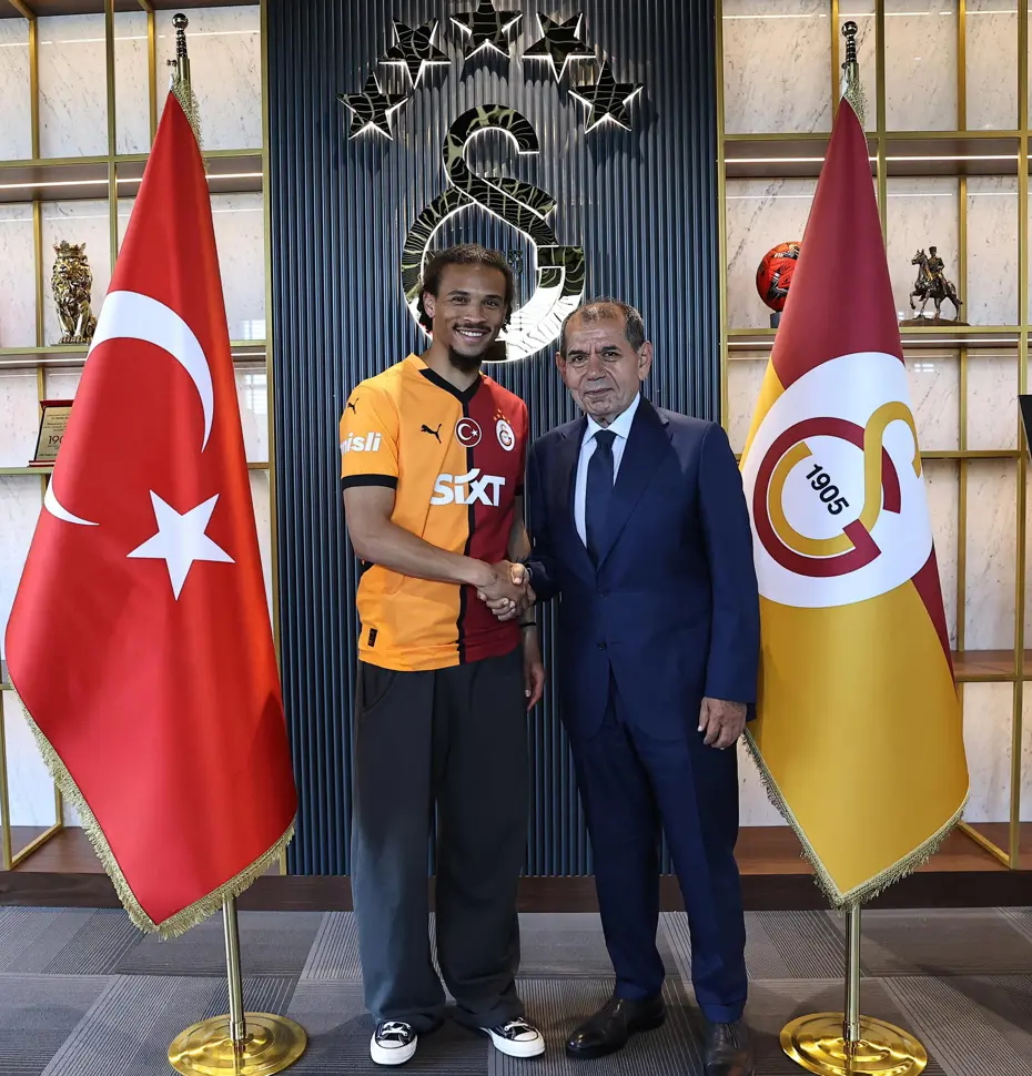 Leroy Sane resmen Galatasaray'da: Transfer detayları açıklandı - 9 Leroy Sane resmen Galatasaray'da: Transfer detayları açıklandı - 9