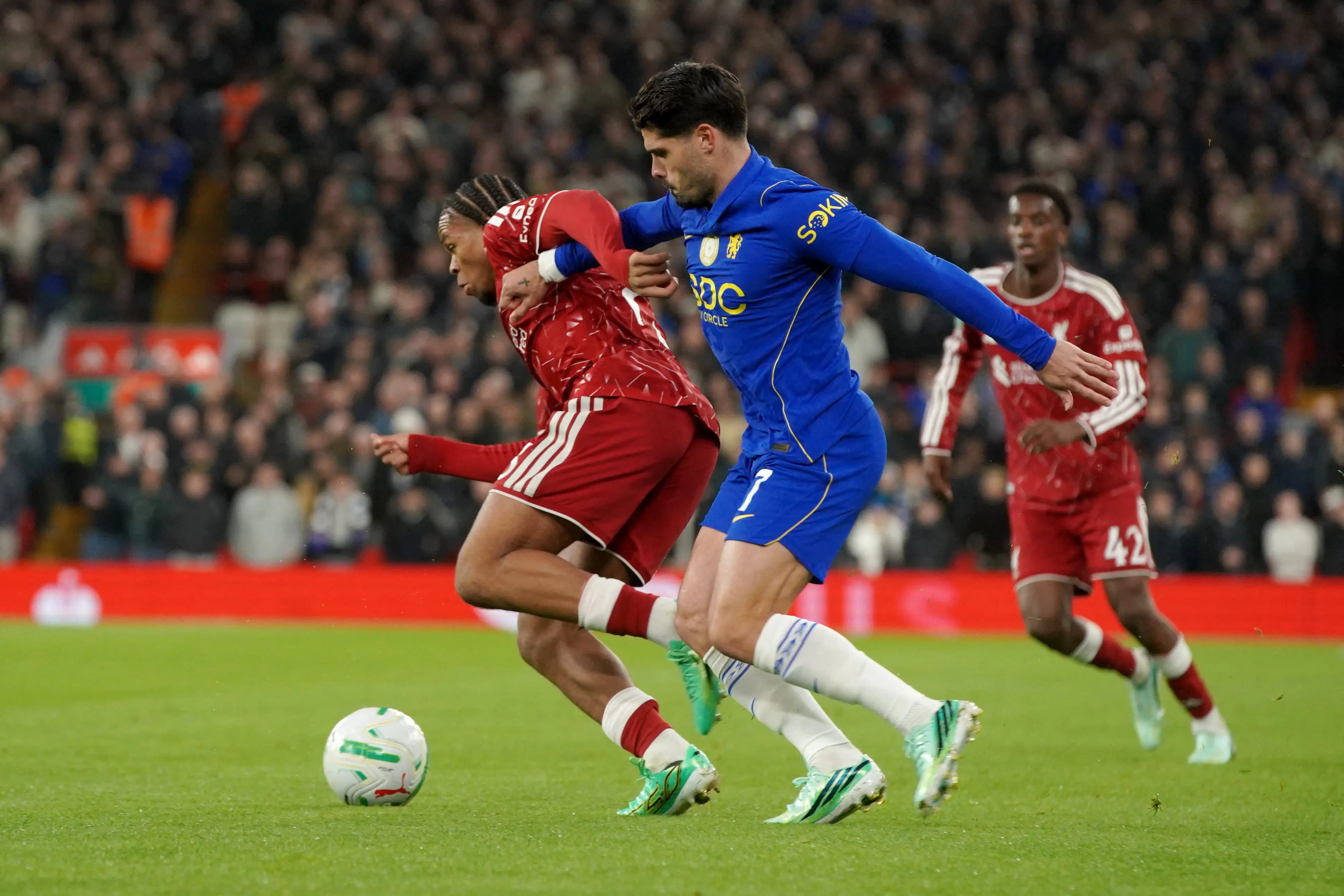 Lig Kupası'nda dev maçın kazananı Liverpool