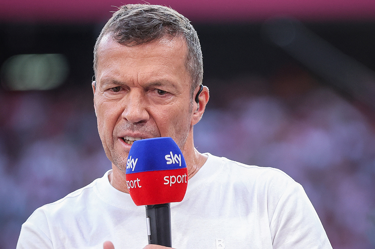 Dünya futbolunun efsane ismi, Fenerbahçe maçındaki skandal penaltı kararını görünce dehşete düştü: "Düdüğü elinden alınmalı"