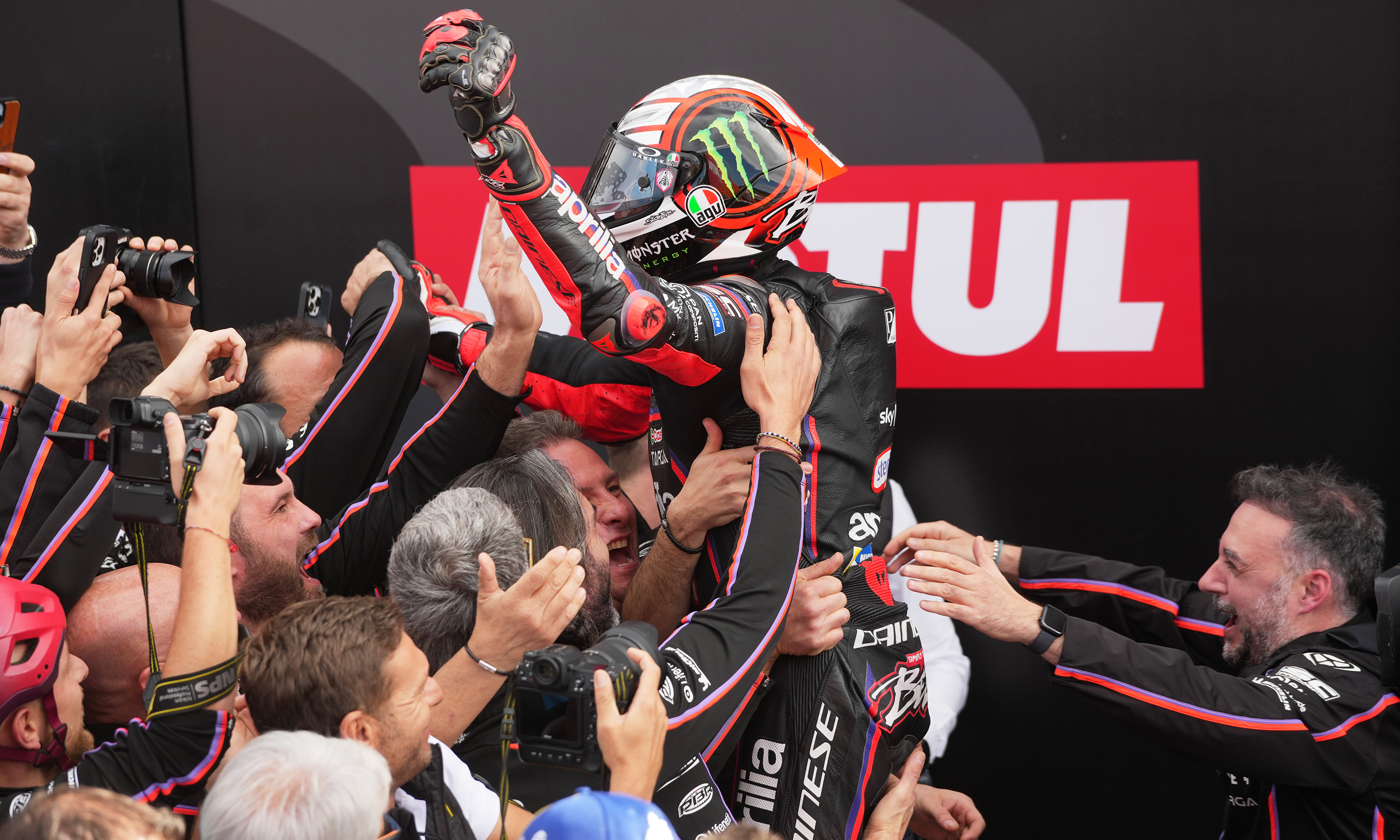 MotoGP İspanya Grand Prix'sini Marco Bezzecchi kazandı