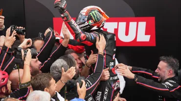 MotoGP İspanya Grand Prix'sini Marco Bezzecchi kazandı