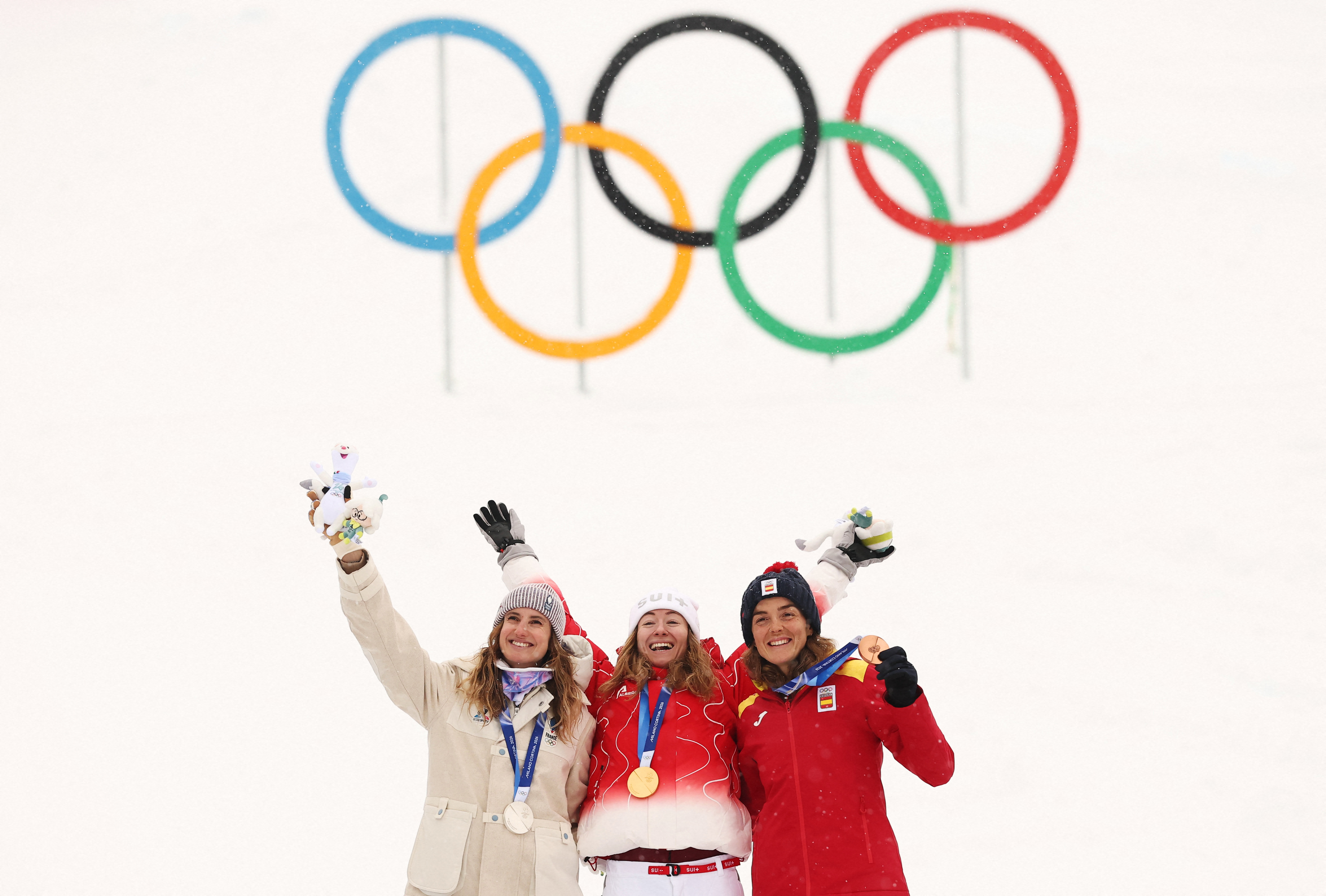 İsviçreli Marianne Fatton, dağ kayağı kadınlar sprintte altın madalya kazandı