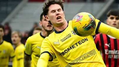 Trabzonspor'a Norveçli sol bek geliyor: Anlaşma sağlandı Trabzonspor'a Norveçli sol bek geliyor: Anlaşma sağlandı