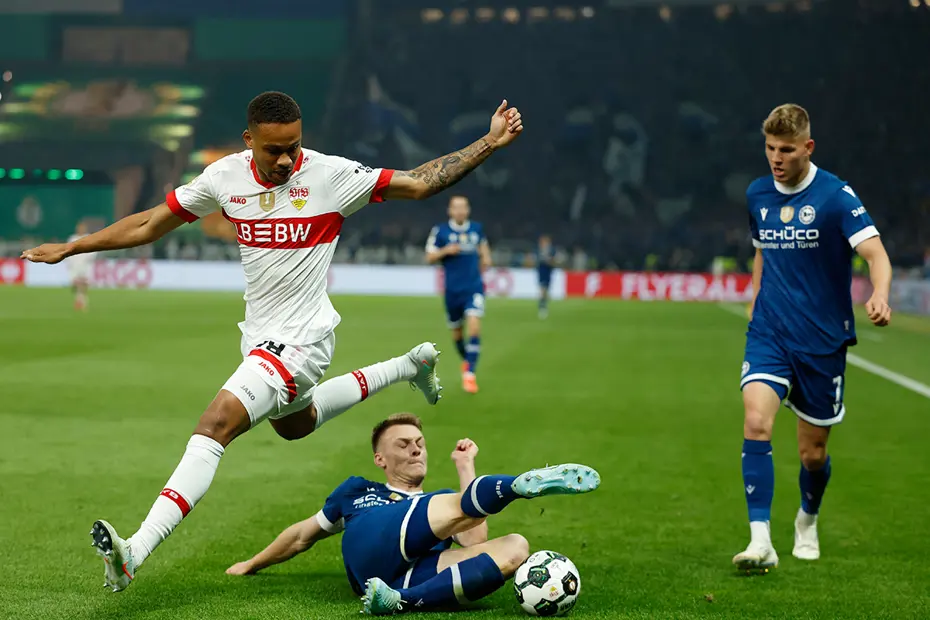 Stuttgart'ta Fenerbahçe maçı öncesi flaş gelişme: UEFA'nın yeni kuralından faydalandılar - 2 Stuttgart'ta Fenerbahçe maçı öncesi flaş gelişme: UEFA'nın yeni kuralından faydalandılar - 2