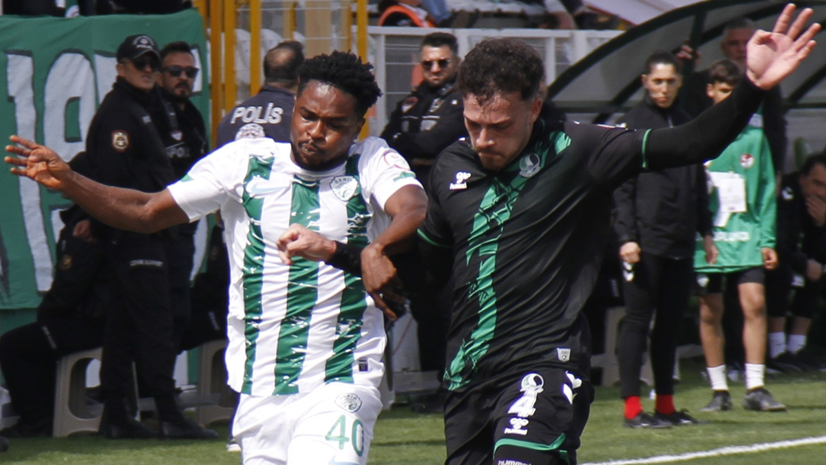 Serikspor'dan Sakaryaspor'a 'Son Dakika' Şakası: Kapıyı Gösterdiler!