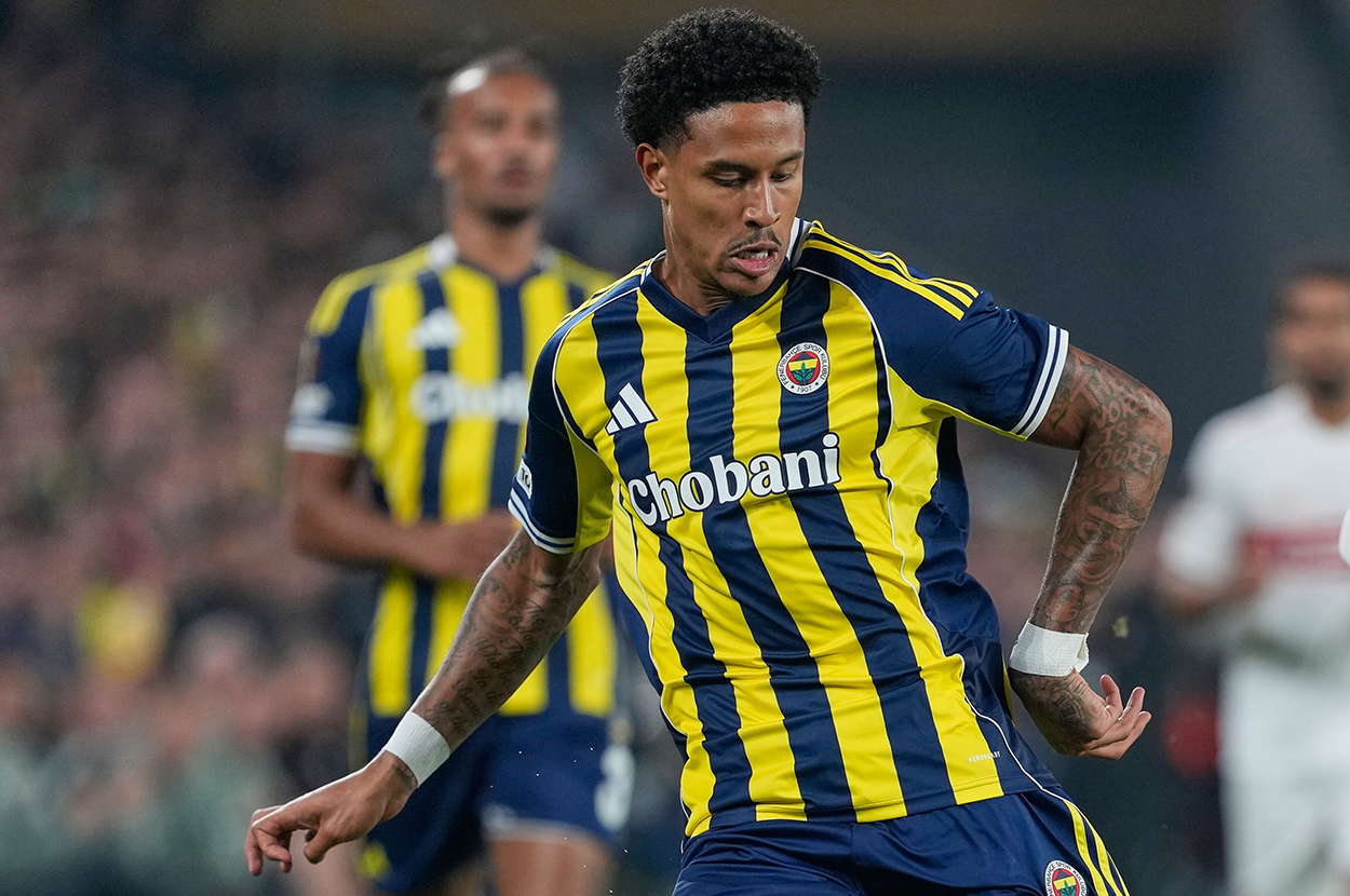 Fenerbahçe'de Oosterwolde için ayrılık çanları: Yerine gelecek isim şimdiden belirlendi