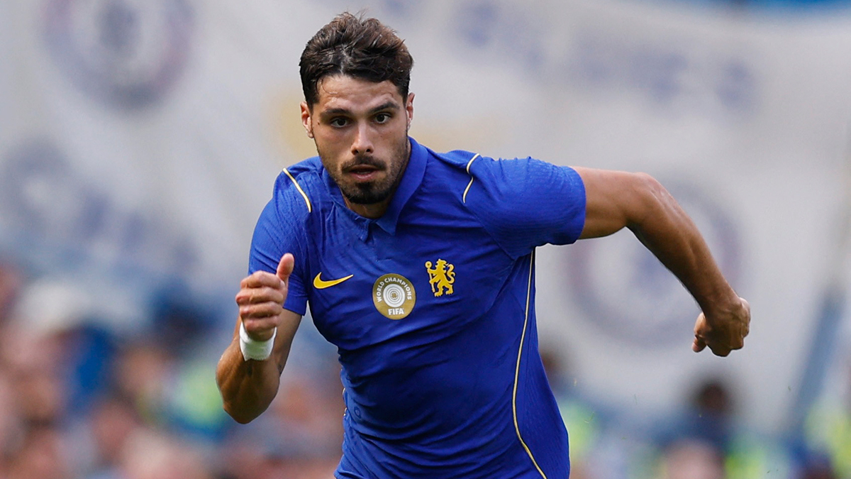 Chelsea'den Pedro Neto'ya yeni sözleşme