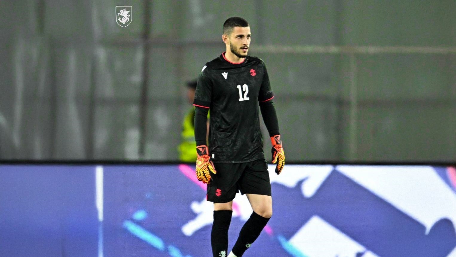 Ülkesinde yılın kalecisi seçilen Davit Kereselidze Süper Lig yolunda