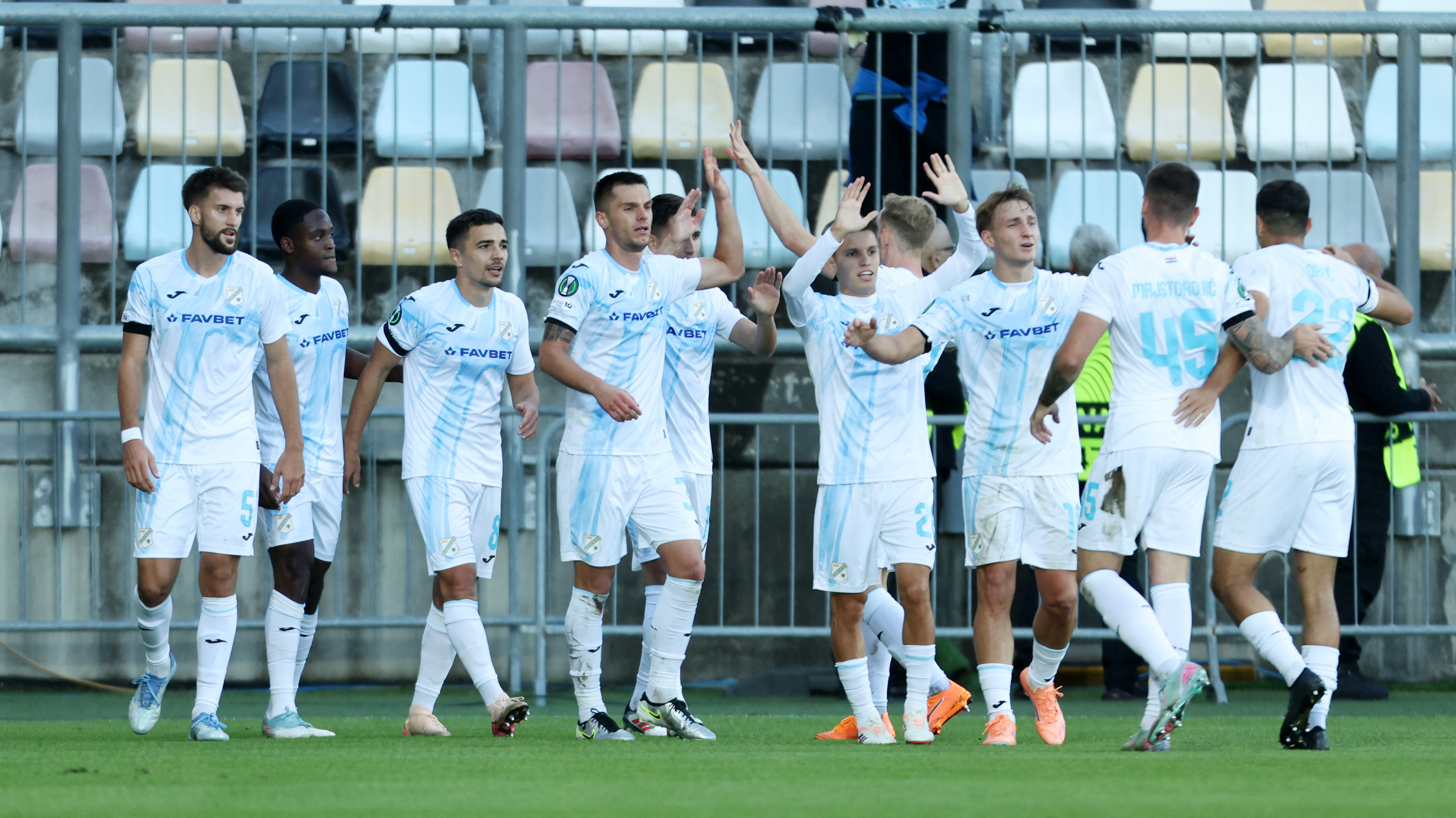 Rijeka, Konferans Ligi'nde Hava Savaşı Kazandı: Sparta Prag Islak Kaldı!