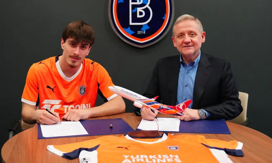 Başakşehir yeni sezonun ilk transferini şimdiden yaptı - 3 Başakşehir yeni sezonun ilk transferini şimdiden yaptı - 3