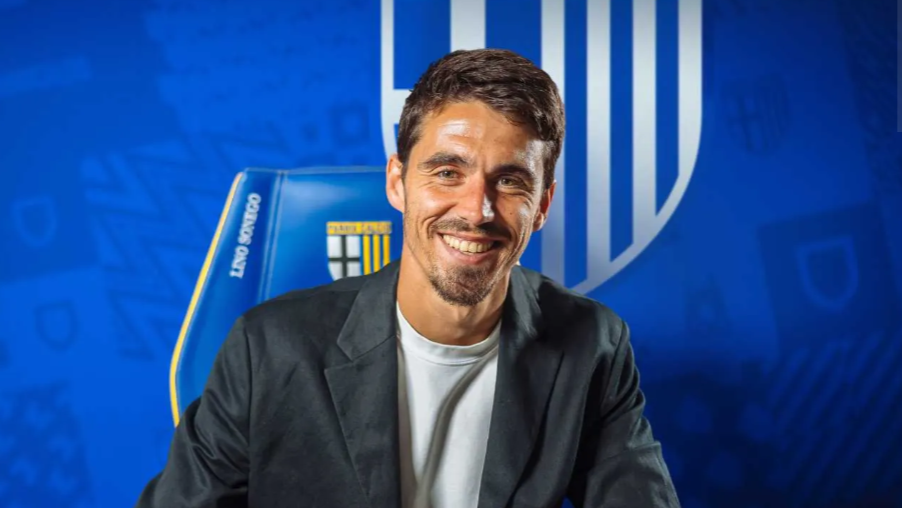 29 yaşında Serie A'da teknik direktör oldu: Resmi imza geldi