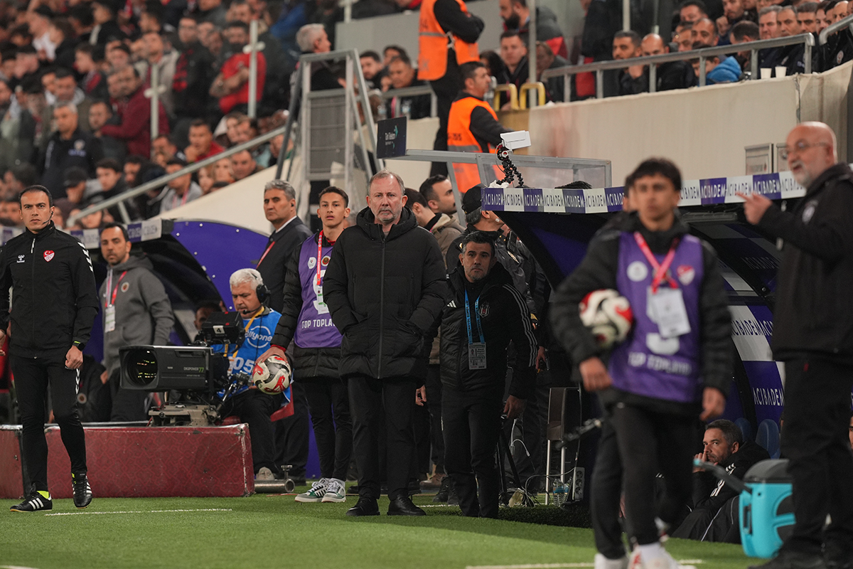 Sergen Yalçın'ın hastalığını yardımcısı açıkladı: "Serum bağlandı"