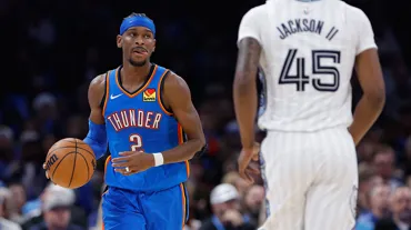 Shai Gilgeous-Alexander NBA'de bunu başaran 2. isim oldu