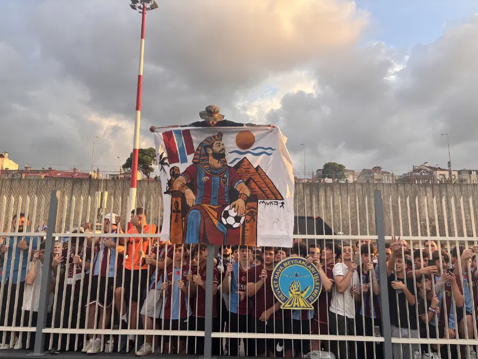 Taraftarlarda büyük coşku: Mohamed Salah Trabzon'a geldi - 4