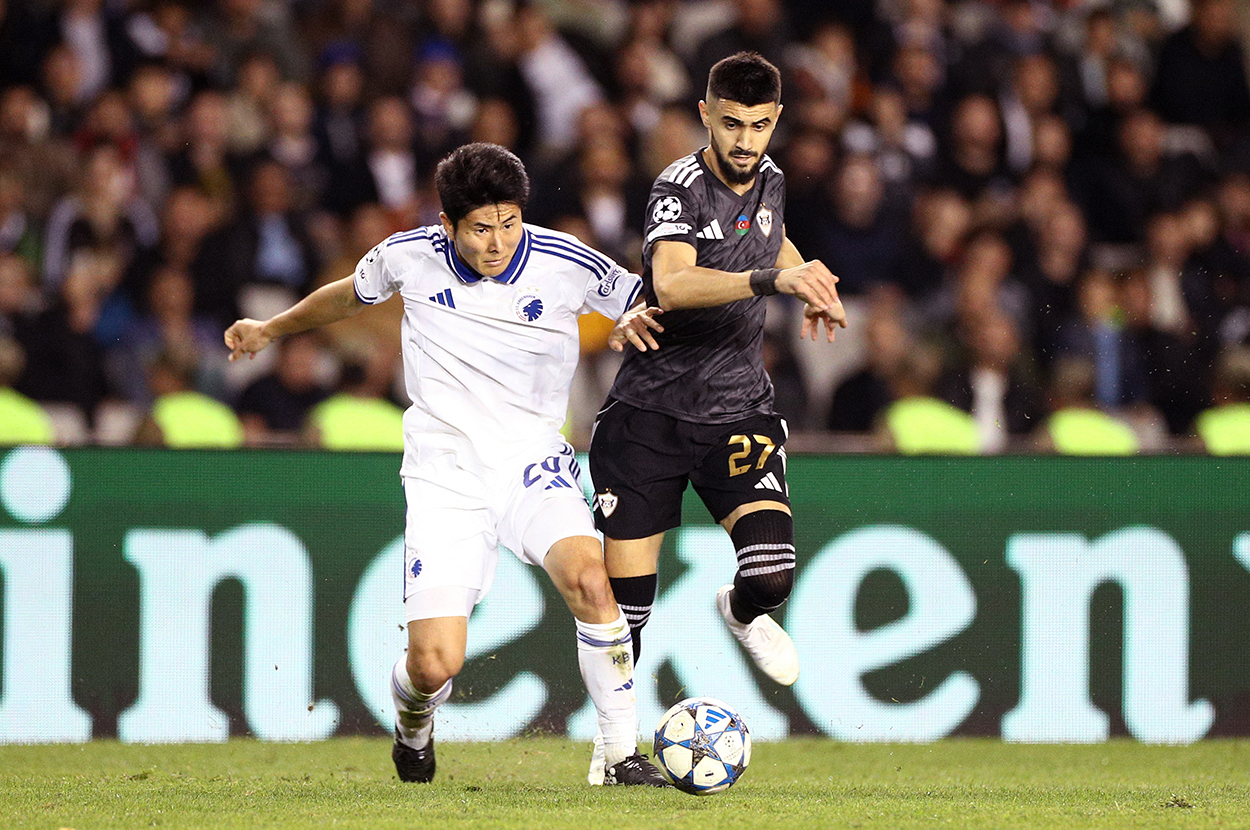 Itning jinsiy azosi egasining eshagiga yopishib qoldi (video)