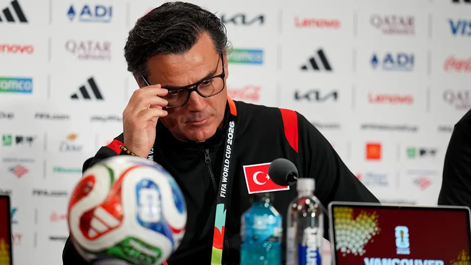 Montella, Avustralya maçına 24 saat kala kötü haberi "Kafamda bazı soru işaretleri var" diyerek verdi - 3