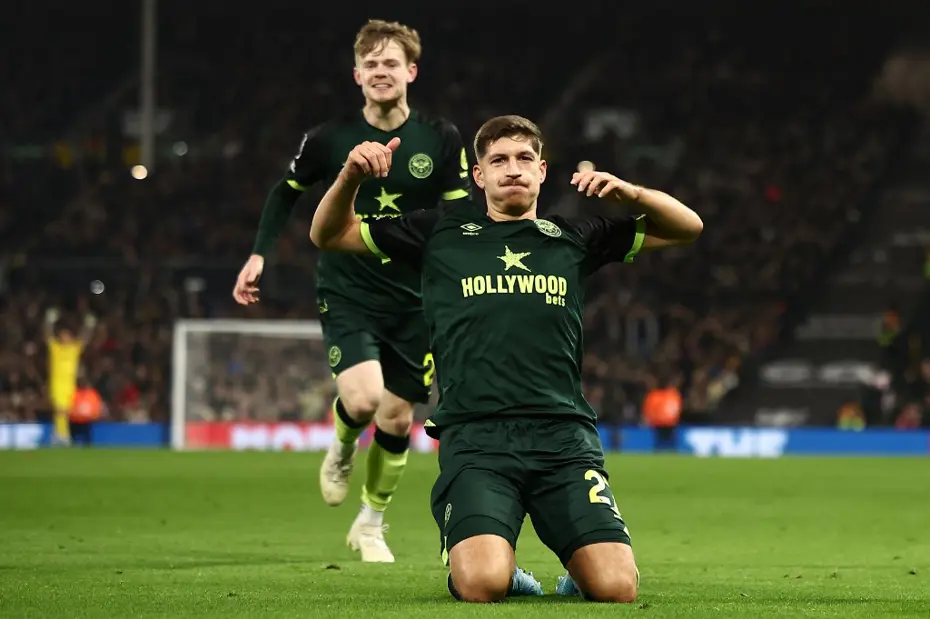 Okan Buruk aradığını İngiltere'de buldu: 6 numara Premier Lig'den geliyor - 4