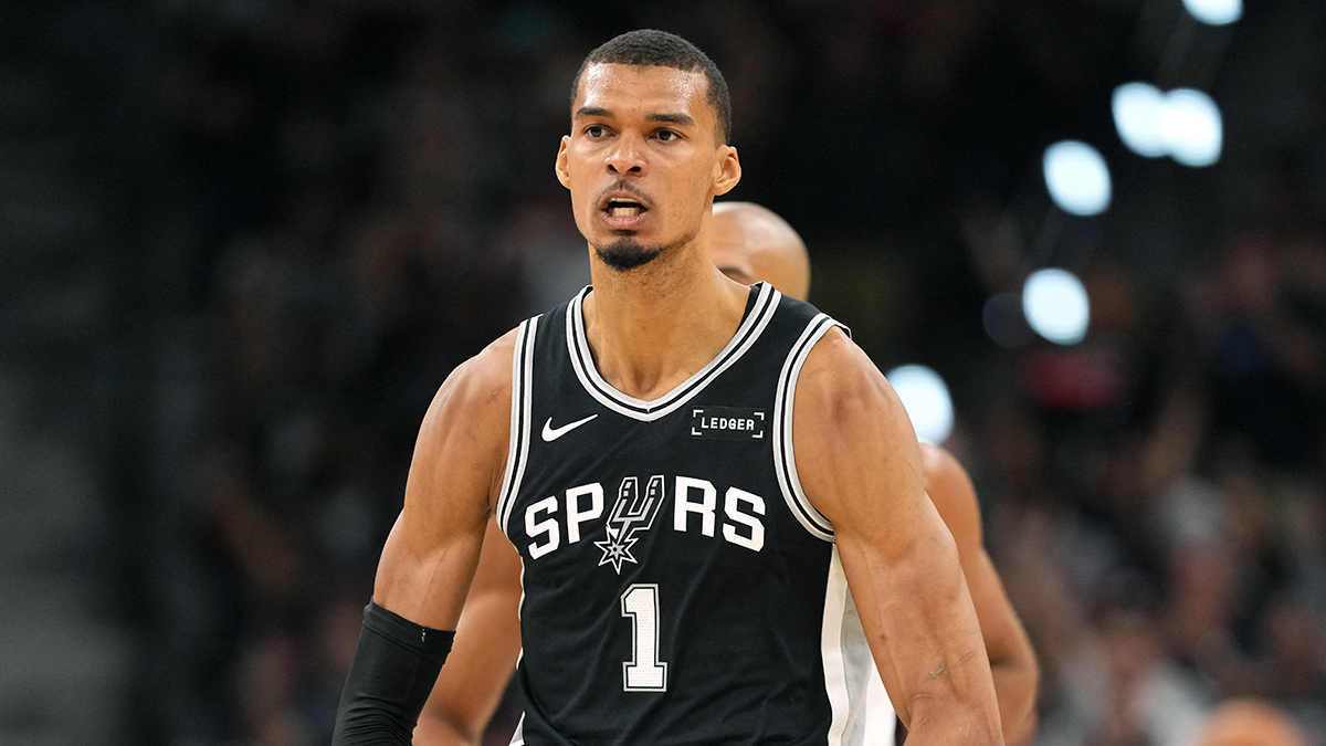San Antonio Spurs, Oklahoma City Thunder'ı iki uzatmada devirdi: Wembanyama tarih yazdı