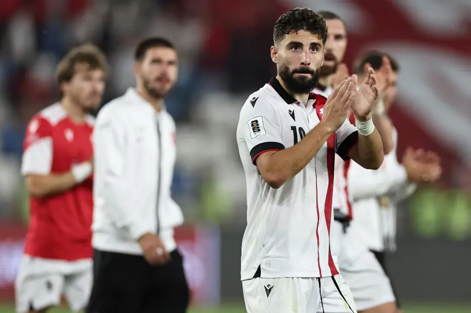 Beşiktaş ve Fenerbahçe karşı karşıya: Yıldızı parlayan isim için transfer derbisi - 3