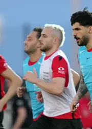 Merih Demiral ve Eren Elmalı'dan yeni kararMerih Demiral ve Eren Elmalı'dan yeni karar