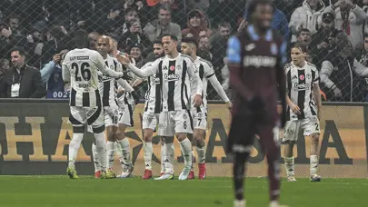 "Maç seçmese zirvede yer alırdı!" | Spor yazarları Beşiktaş - Trabzonspor maçı için ne dedi?