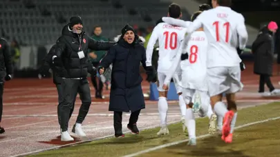 "Montella'ya ayıp oluyor" | Spor yazarları, A Milli Takım için ne dedi?