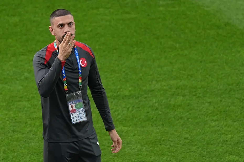 Merih Demiral, A Milli Takım'ın kaderini belirleyecek iki maçı açıkladı - 19